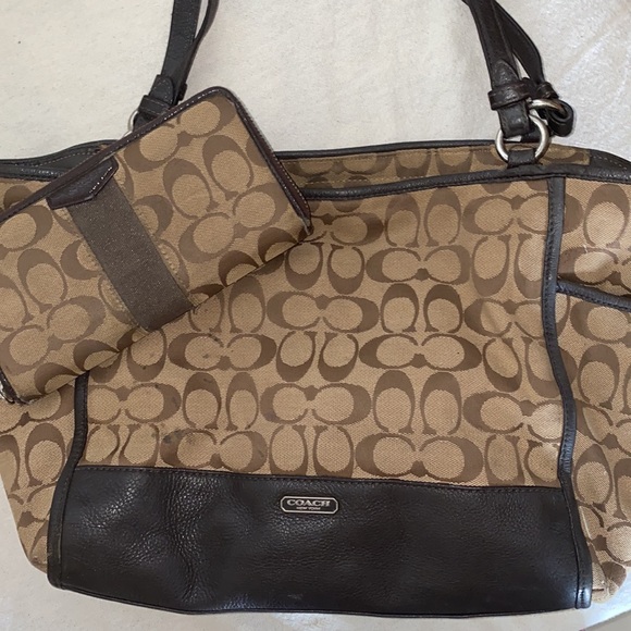 Coach bad and wallet💫 - Picture 3 of 3